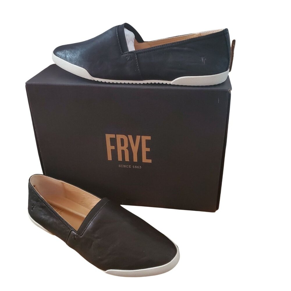 Frye Melanie Womens 9.5 Slip on Shoes Black Antique Soft Vintage Leather Sneaker